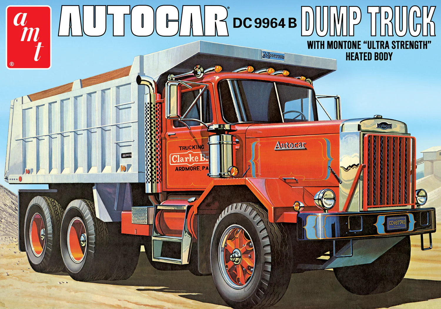 AMT Autocar Dump Truck - Plastic Model Truck Kit - 1/25 Scale - #1150