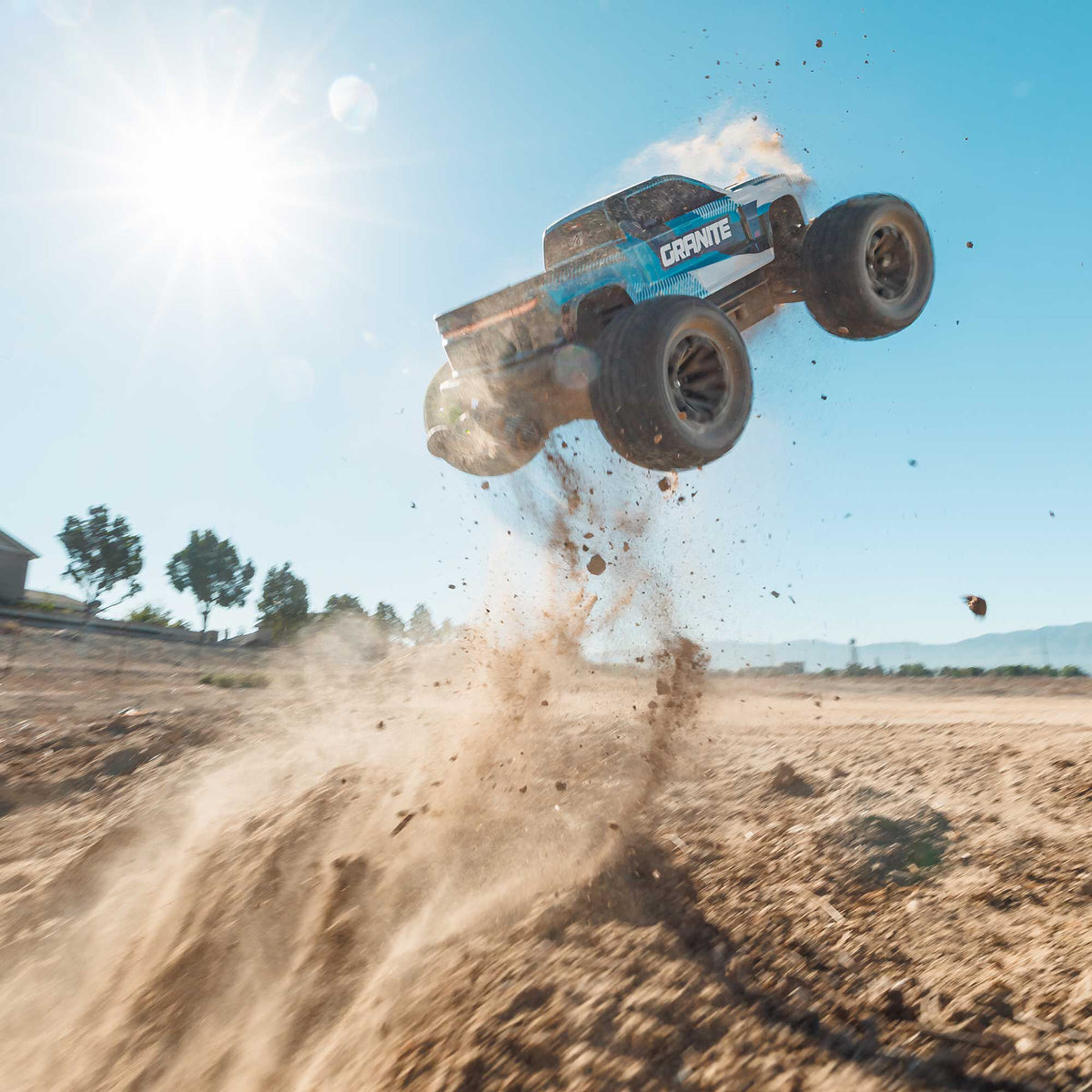 1/10 GRANITE 223S DSC 4X4 RTR Brushless Monster Truck