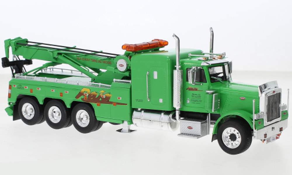 1:43 1980 Peterbilt 359 Wrecker (Green)